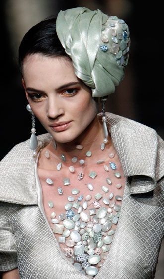 A model presents a creation by Italian designer Giorgio Armani as part of his Spring-Summer 2007 Haute Couture fashion collection in Paris, January 24, 2007.