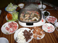 今天出去吃？