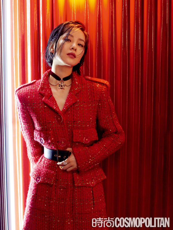 過(guò)年啦！來(lái)和明星學(xué)學(xué)怎樣穿紅衣最好看（組圖）