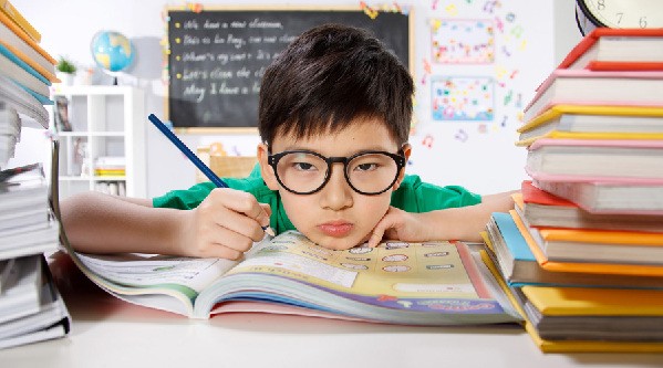 又到開學(xué)季 “學(xué)?？謶职Y”引關(guān)注