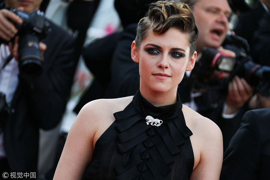 李宇春郭富城領(lǐng)銜中國軍團亮相 戛納紅毯刮起中國風(fēng)（組圖）