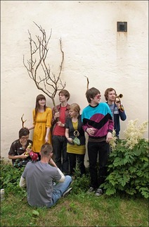 下一張 I Sing I Swim