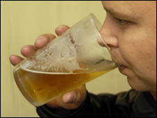 Half Full or Half Empty? 半杯滿還是半杯空？