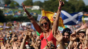 英國音樂節(jié)，長相都一樣？