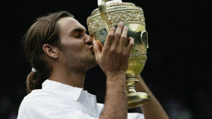 彈指一揮間:溫網(wǎng)賽前費(fèi)德勒憶首次奪冠