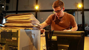 描寫曼寧生活劇作獲布萊克文學(xué)獎