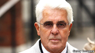 公關(guān)大亨克利福德八項非禮罪名成立