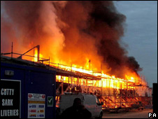 The Cutty Sark Burns 卡蒂薩克號(hào)失火