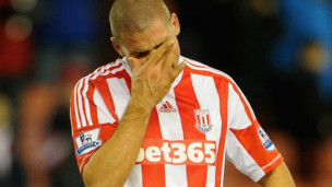 烏龍球助藍(lán)軍勝 遇舊主雷帥戰(zhàn)平