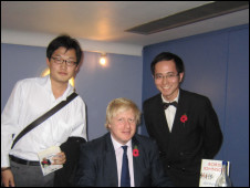 留英訪談:中國學(xué)生的“廁所慈善 ”