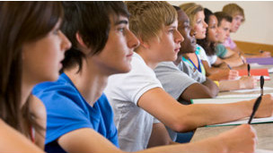 入不敷出 1/3大學生因缺錢而失眠