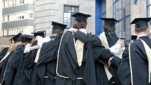 留學(xué)問答:來(lái)英國(guó)學(xué)電影