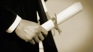 半工半讀益處大 工作穩(wěn)定薪水漲