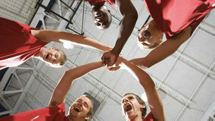 英國中小學(xué)體育課“活動量不足”