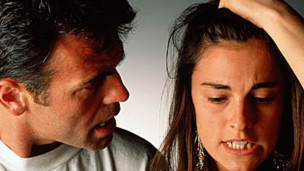 1/3英國父母每周“至少吵一次”