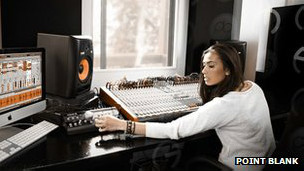 英一所音樂學校失去海外招生資格