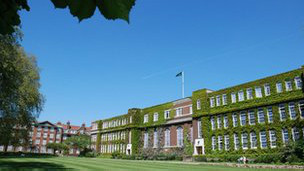 攝政學(xué)院晉級(jí)成功 望錄取更多海外生