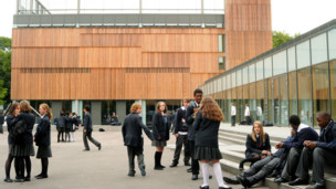 留英解析：英公立學(xué)校首次招收中國學(xué)生