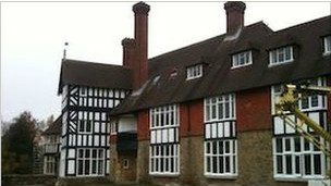 英首個公立免費寄宿學校建校計劃遭質(zhì)疑