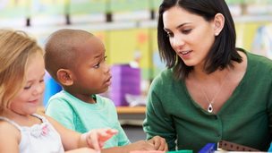 暑期惡補(bǔ) 英國(guó)家長(zhǎng)望子成龍