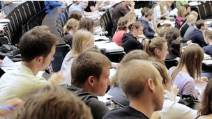 英國大學(xué)海外生學(xué)費高昂