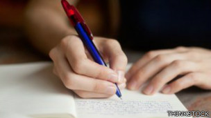 留學(xué)問(wèn)答:訓(xùn)練學(xué)術(shù)論文寫作能力