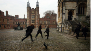 英顯貴私校伊頓公學申請者創(chuàng)紀錄