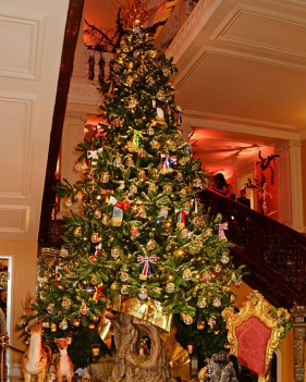 倫敦時尚:不老的圣誕樹