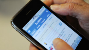 Are you being served? 能為您效勞嗎？