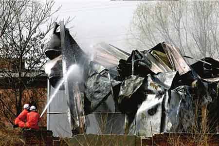 中央美院學(xué)生宿舍起火續(xù):學(xué)生已被安置到燕郊