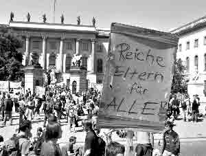 德國百余教授涉嫌出售學(xué)位 博士最低4000歐元