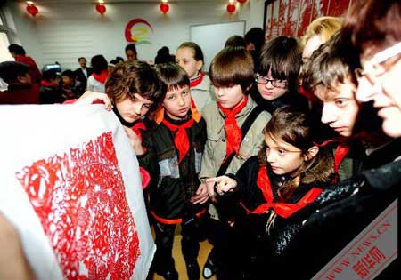 沈陽(yáng)舉辦“俄羅斯學(xué)生中國(guó)行”活動(dòng)