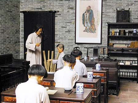 少兒私塾，成人童話的投射