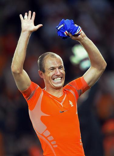 Robben: on the wing 羅本:飛俠沖天志存高