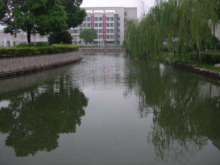 以水育人 浙江水專發(fā)展水文化教育