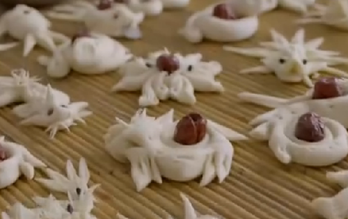 《舌尖上的中國(guó)2》美食英文說法大全