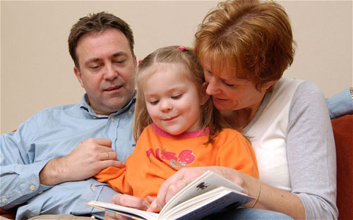 一無所知，如何教女？