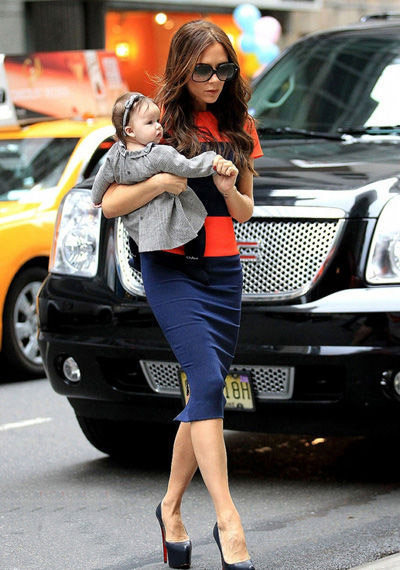 母親節(jié)在即 盤(pán)點(diǎn)歐美最靚辣媽?zhuān)ńM圖）