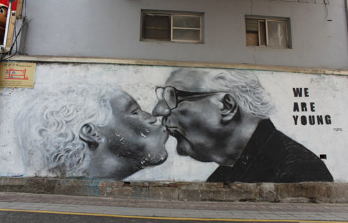 生活艱難，韓國老人走上賣淫之路