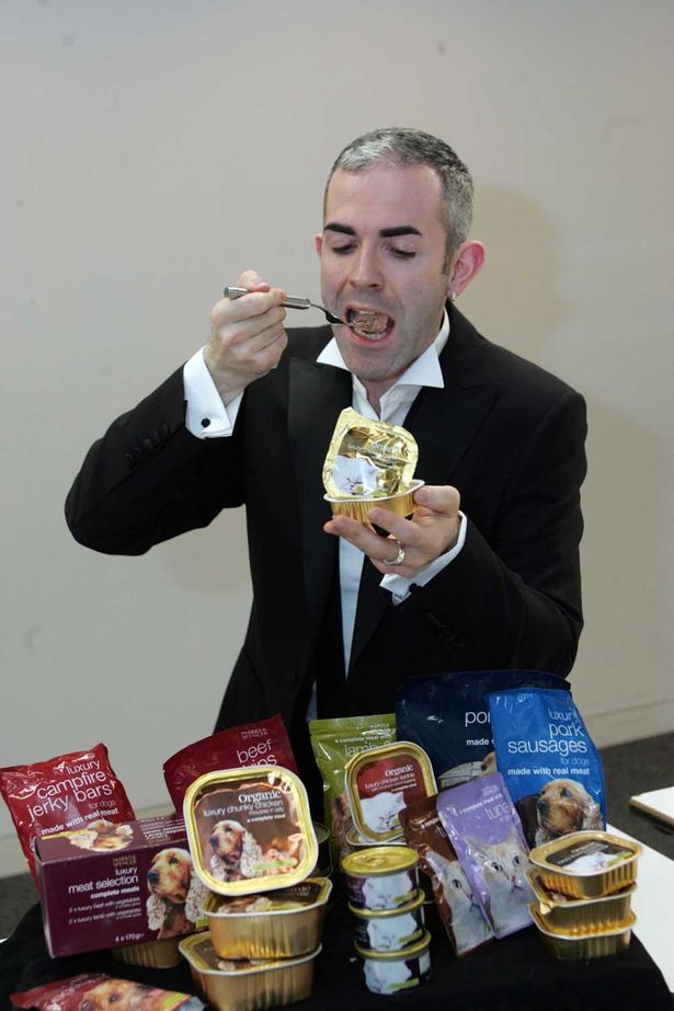 盤點(diǎn)世界八大最糟糕工作:嗅他人腋窩居首