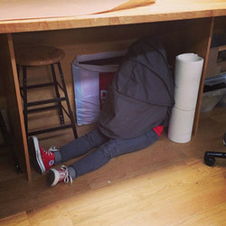 沒地方午休？試試 “果殼式午休袋”