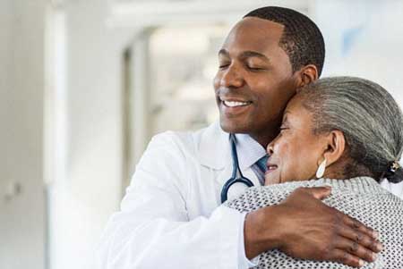 研究:醫(yī)患“互粉”對(duì)治療不利