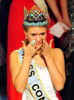 世界各國(guó)如何紀(jì)念憲法日（組圖）