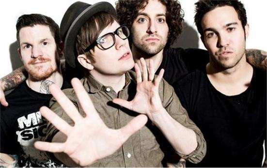 《超能陸戰(zhàn)隊》主題曲:Immortals