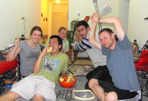 沒錢仍想走遍天下？試試“沙發(fā)沖浪”吧！