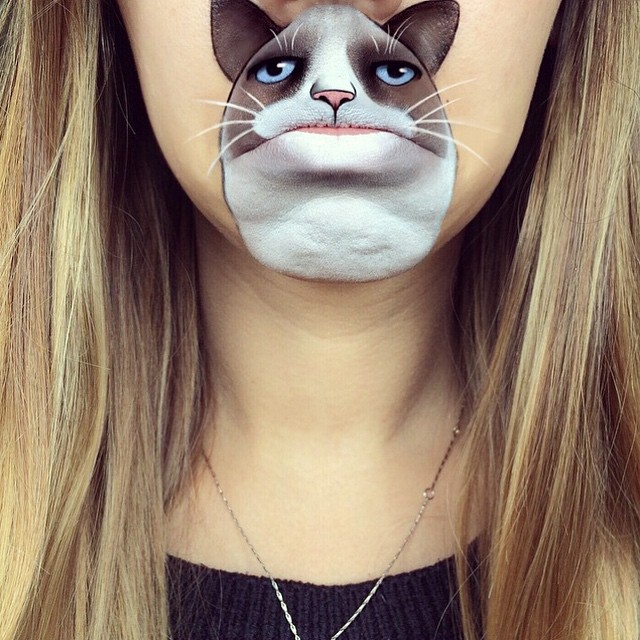 萌！藝術(shù)家嘴唇上創(chuàng)作卡通畫