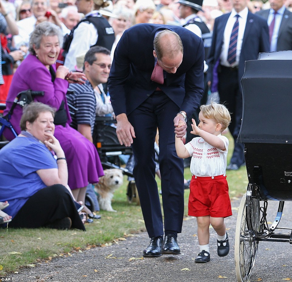 英國小公主受洗 小王子搶鏡