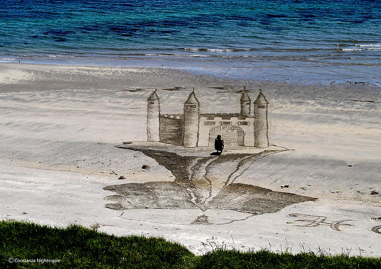 沙灘上的3D藝術(shù)沙畫(huà)