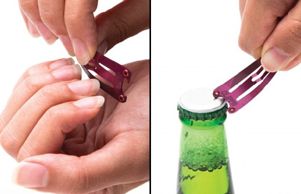 Clippa多功能發(fā)卡:發(fā)卡中的戰(zhàn)斗機(jī)