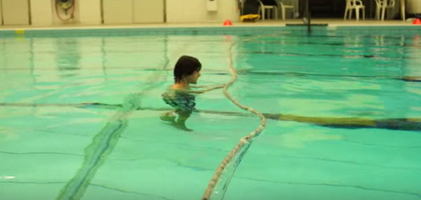 17歲時少年決定把海洋洗凈，現(xiàn)在21歲的他做到了